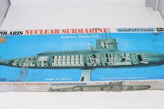 Revell Vintage 1975 Polaris Nuclear Submarine Show - Off Model Kit 1:260 Open Box