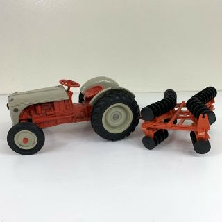 Vintage Ertl 1984 1/16 Ford 8n Tractor Farm Toy Die Cast