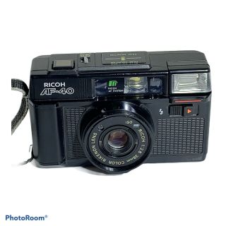 Vintage Ricoh Af - 40 Point And Shoot Film Camera With 38 Mm 1:2.  8 Lens W/strap