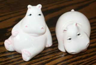 Vtg 1980 Fitz & Floyd Pale Pink Ceramic Hippopotamus Hippo Salt & Pepper Shakers
