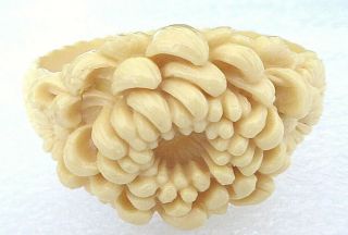 Vintage Celluloid Carved Chrysanthemum Flowers Bangle Bracelet