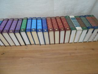 21 Vintage Readers Digest Condensed Books Decorative Solid Covers