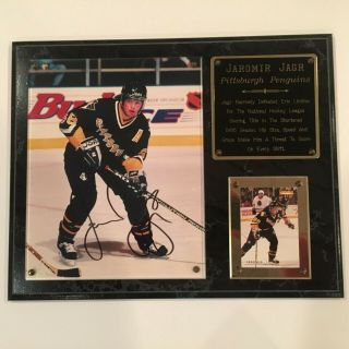 Jaromir Jagr Pittsburgh Penguins Signed Photo Plaque W/coa & 1 Trading Card