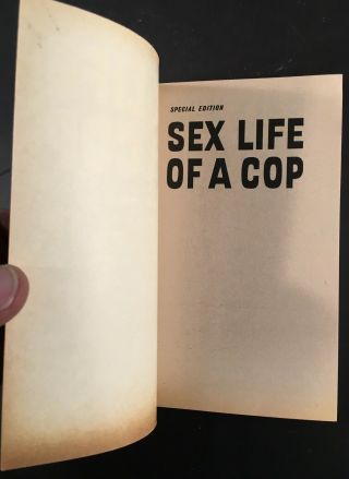 Sex Life of a Cop by Oscar Peck 1967 vintage Erotica Sleaze Saber EX, 2