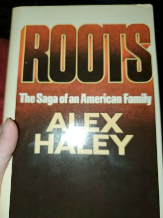 Vintage Book Roots By Alex Haley 1976 (book Club Edition).  Doubleday