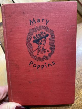 Mary Poppins Comes Back By P.  L.  Travers - 1940