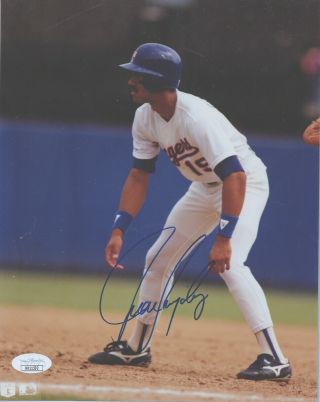 Juan Gonzalez,  Texas Rangers — Autographed 8x10 — Jsa Authentication