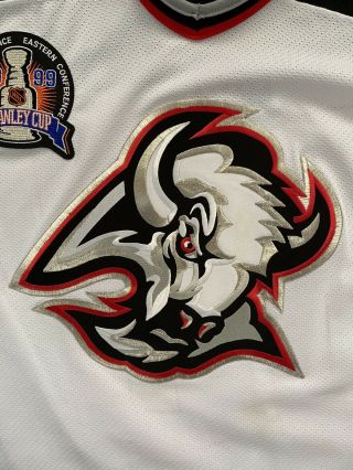 Vintage Dominik Hasek Buffalo Sabres 1999 Stanley Cup Playoffs CCM Jersey - XL 5