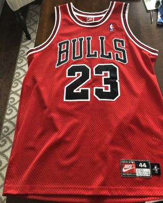 Nike Authentic Michael Jordan 23 Chicago Bulls Jersey 44 Large L Shorts 36