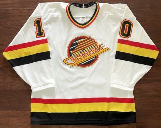 Vancouver Canucks 1992 - 1995 Pavel Bure Ccm Hockey Jersey Large Vintage Skate Nhl