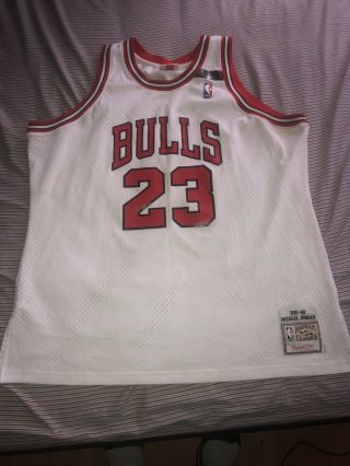 100 Authentic Michael Jordan Chicago Bulls Mitchell & Ness 1991 - 92 Shrug Jersey