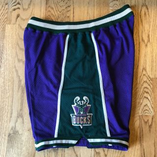 1994 - 1995 Milwaukee Bucks Authentic Champion Game Worn Shorts sz 40 XXL 2XL 3