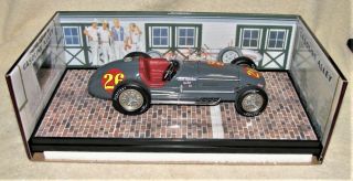 Carousel Indy 500 1/18 Bill Vukovich 1952 Race Car - Sb