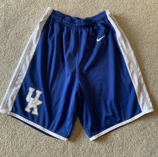 Rare Nike Kentucky Wildcats Basketball Team Shorts Blue Vintage White Medium
