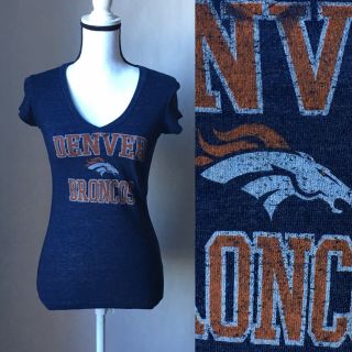 Size S Denver Broncos T Shirt,  Size S Nfl Apparel T Shirt,  Blue V Neck Tee