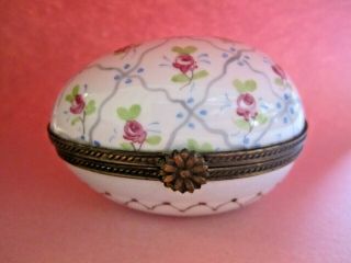 Vintage Limoges France Peint Main Easter Egg W/roses Hinged Trinket Box