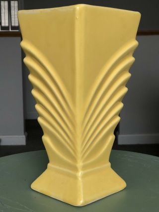 Vintage Art Deco Yellow Mccoy Pottery Vase 9 1/4 "