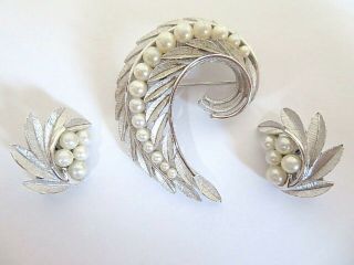 Vintage Signed Crown Trifari Silver Pearl Leaf Brooch Pin & Earring Set 1950s