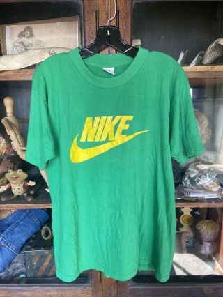Vintage Men’s 1970s Nike T - Shirt Oregon Color Way Made In Usa Large Spellout