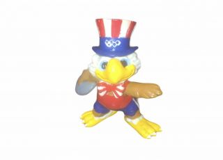 Sam The Olympic Eagle Throwing Frisbee Miniature Figure Vintage 1980’s