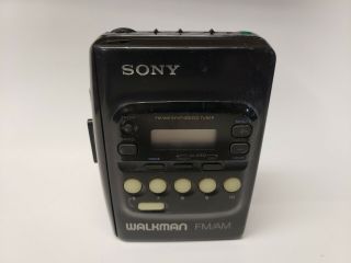 Vintage Sony Walkman Fm/am Portable Tape Radio Cassette Player Wm - Fx20