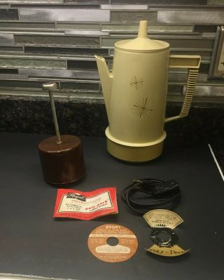 1970’s Vintage Regal Poly Perk Coffee Pot Percolator Yellow Starburst 7508 Euc
