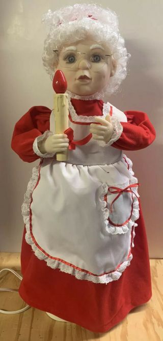 Vintage Electric Mrs.  Santa Claus Animated Lighted Motion Holding Candle 25”