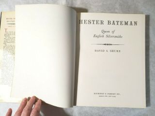Vintage 1959 HESTER BATEMAN QUEEN OF ENGLISH SILVERSMITHS BY DAVID S SHURE 3