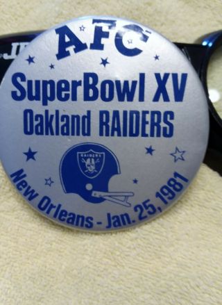 Bowl Xv 1981 Oakland Raiders & Orleans Vintage Button Pin A.  F.  C.