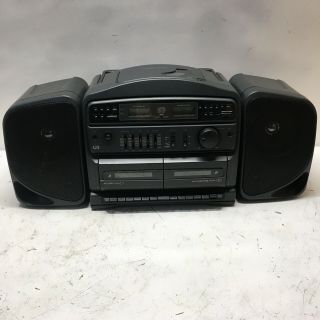 Vintage Classic Series Lxi Am/fm Stereo/cassette/cd Player 900.  22388390 Boombox