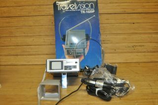 Vintage Panasonic Travelvision Tr - 1020p 1.  5 " B & W Tv Am/fm