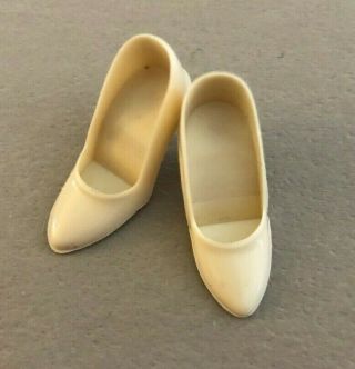 Bone Off White Japan Closed Toe Pumps Shoes Heels Vintage Barbie Doll 60 
