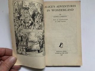 Lewis Carroll - ALICE IN WONDERLAND - 1946 - 1st Puffin edition - Penguin 3