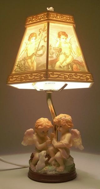Vintage Accent Lamp Cherubs And Animals 6 Panel Embossed Reverse Colored Shade