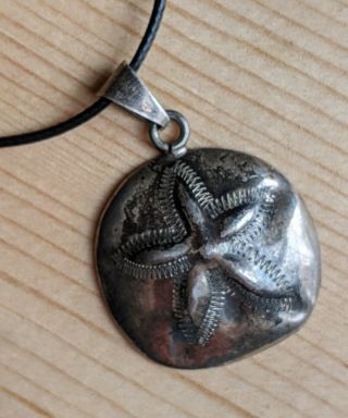Vintage Mexico 925 Sterling Silver Sand Dollar Pendant Necklace