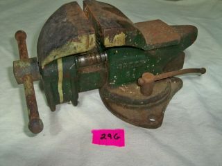 Vintage 3 1/2” Green Swivel Base Bench Vice With Anvil