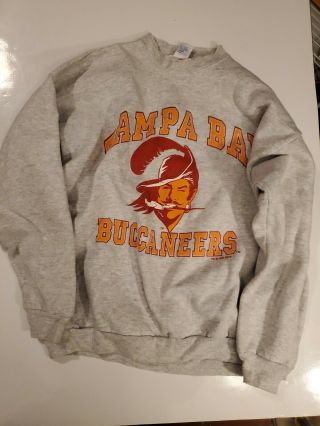 Tampa Bay Buccaneers Vintage Xl Sweatshirt With Logo On Front.  Logo 7