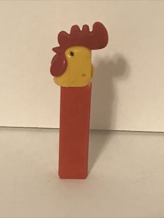Rare Vintage Pez No Feet Red Stem Yellow Head Rooster Austria loose head 2
