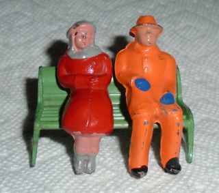 Vintage Lead Barclay " Man & Woman On Park Bench,  Winter Coats " B179 Ex Cond.  C