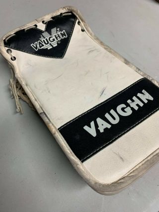 Vintage Vaughn Legacy B 2070 Hockey Goalie Blocker Canada Right Hand