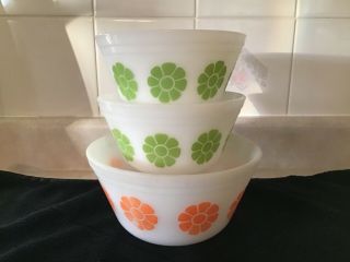 Vintage Federal Glass Daisy Flowers Bowls 1950’s