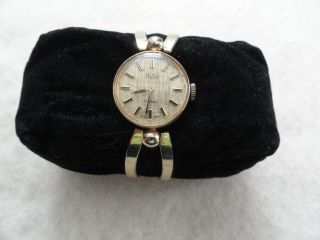 Vintage Mechanical Wind Up Swiss Made 17 Jewels Pedre Ladies Watch