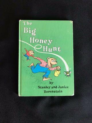 Vintage 1962 Dr.  Seuss Book / The Big Honey Hunt / Stanley And Janice Berenstain