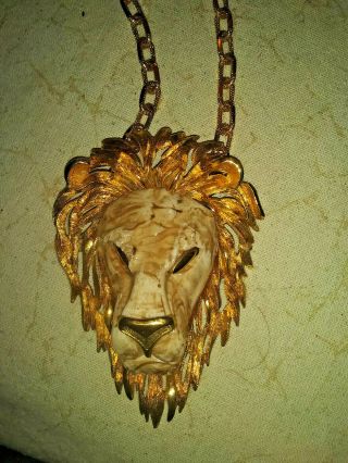 Vintage 1960s - 70s Unsigned L Razza Lion Head Pendant Necklace Zodiac " Leo " Huge