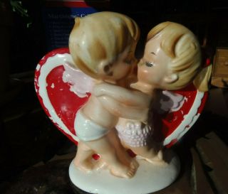 Vtg Lefton Heart & Kissing Cousins Cupid Sweetheart Valentine Vase Planter 2773