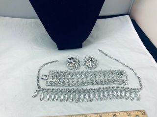 Vtg.  Sarah Coventry Demi Shiny Silver Tone Necklace,  Bracelet,  & Earrings