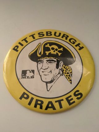 Vintage 1970s Pittsburgh Pirates Pinback W/stand Buttons Giant 6 " Mlb Souvenirs