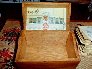 Vntg Gold Medal Home Service Recipe Oak Box With Gold Medal Cards & Handwritten