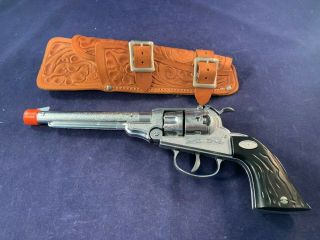 Antique Vintage Toy Revolver Cap Gun Pistol - Gun And Holster