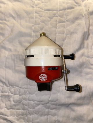 Vintage Rare Boy Scouts Of America Zebco Red & White Fishing Reel Cond.